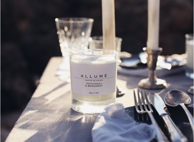 How To Scent Your Summer Dinner Party